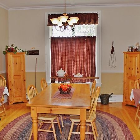 Bennett House B&B Вудсток Екстер'єр фото